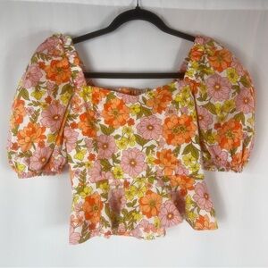 L.i.f.e. Sweetheart Neckline floral puff sleeve top S Open back
